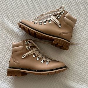 NEW SOREL Lennox Hiker Boots